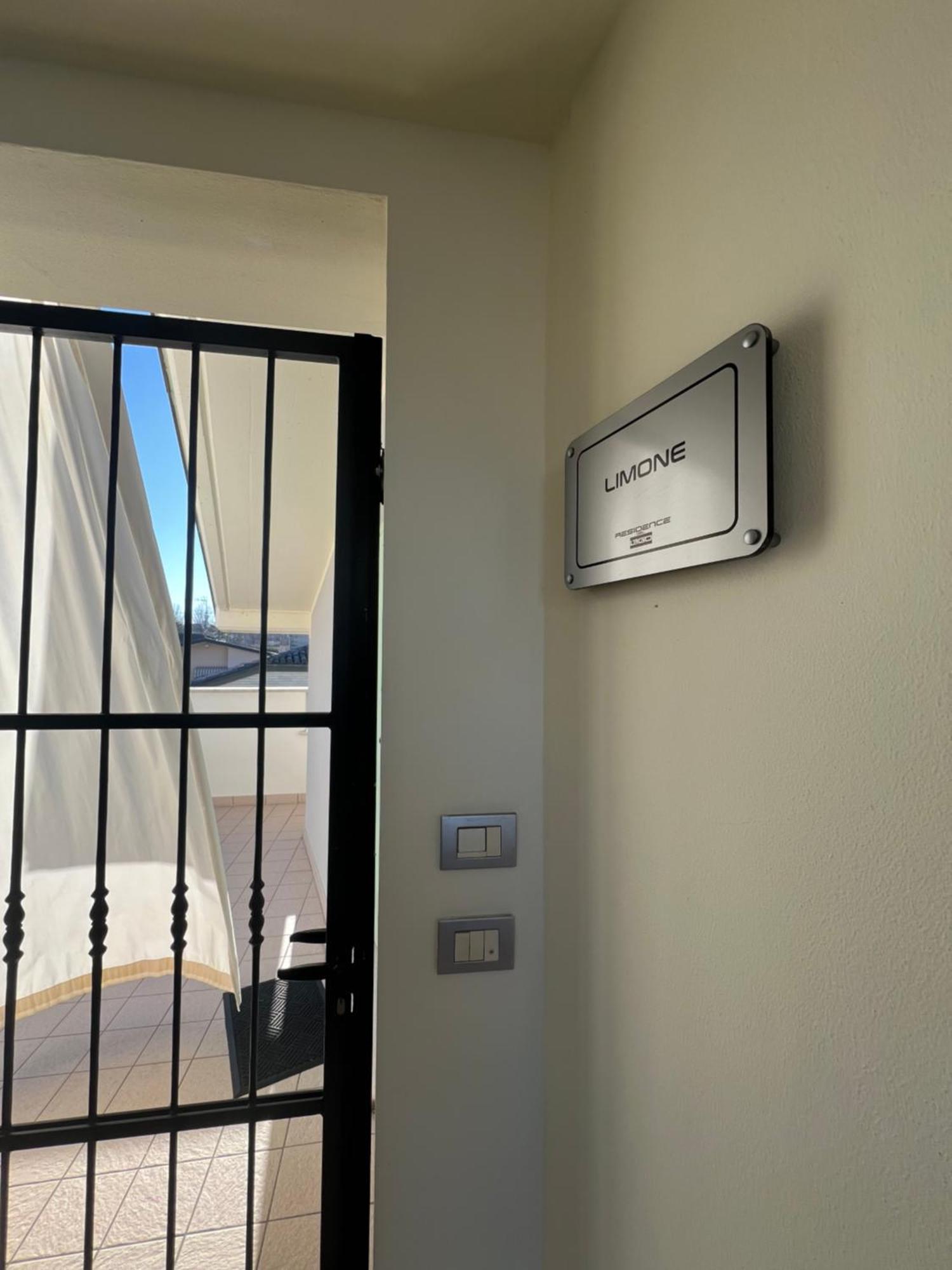 Residence Del Lago Desenzano del Garda Exterior photo