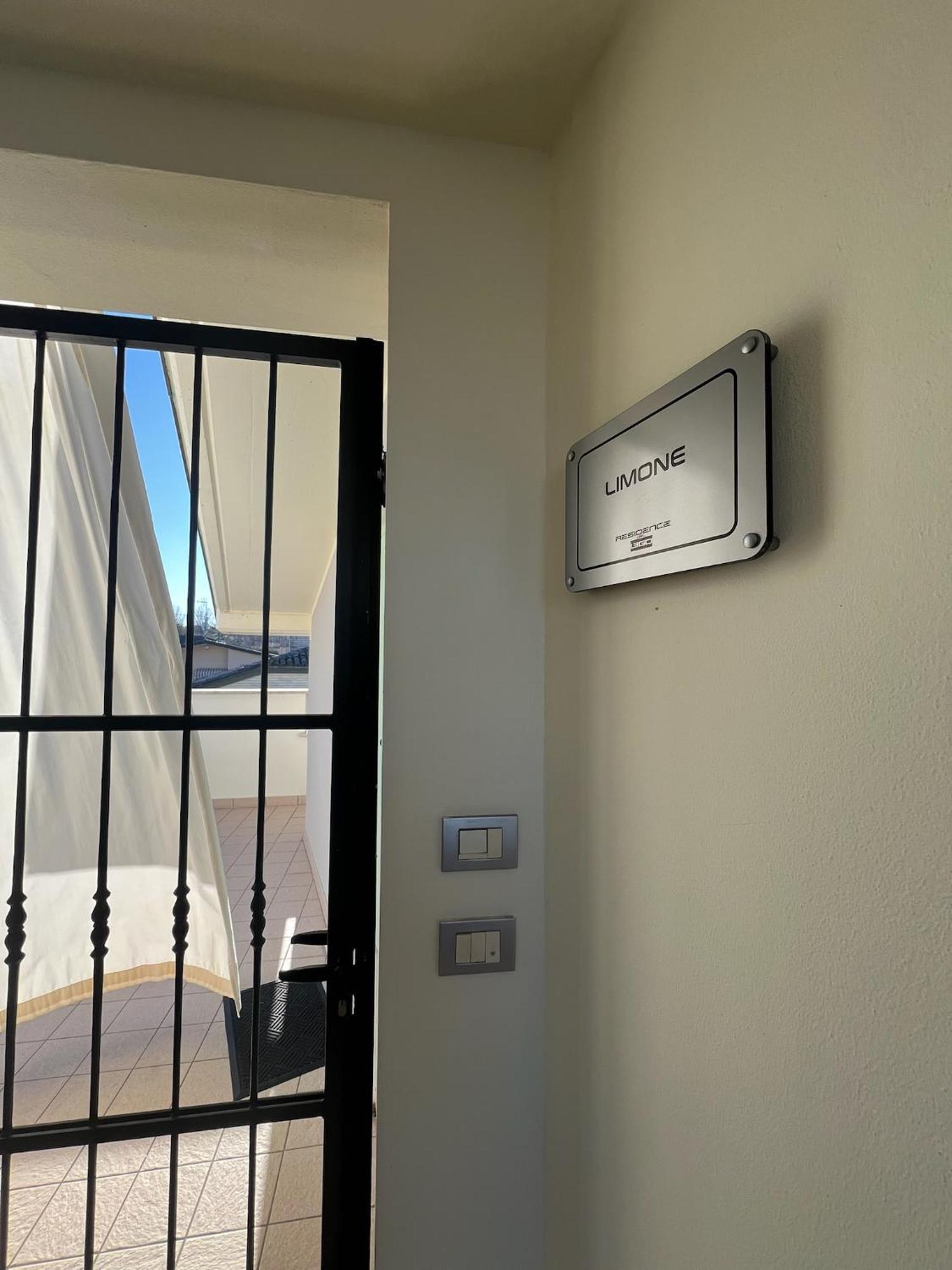 Residence Del Lago Desenzano del Garda Exterior photo